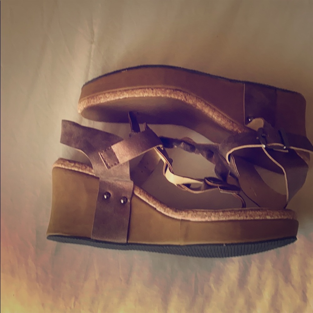 Women’s Shoes